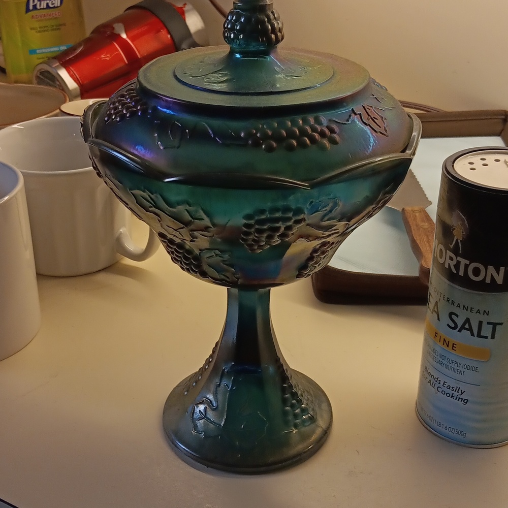Candy dish